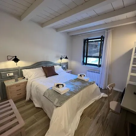 Cal Pericas بيت ضيافة 3*